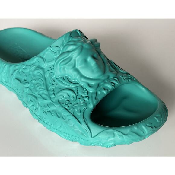 NIB $525 Versace Medusa Head Slides Pool Sandals Turquoise 12 US (45) 1005746 IT - Picture 9 of 15